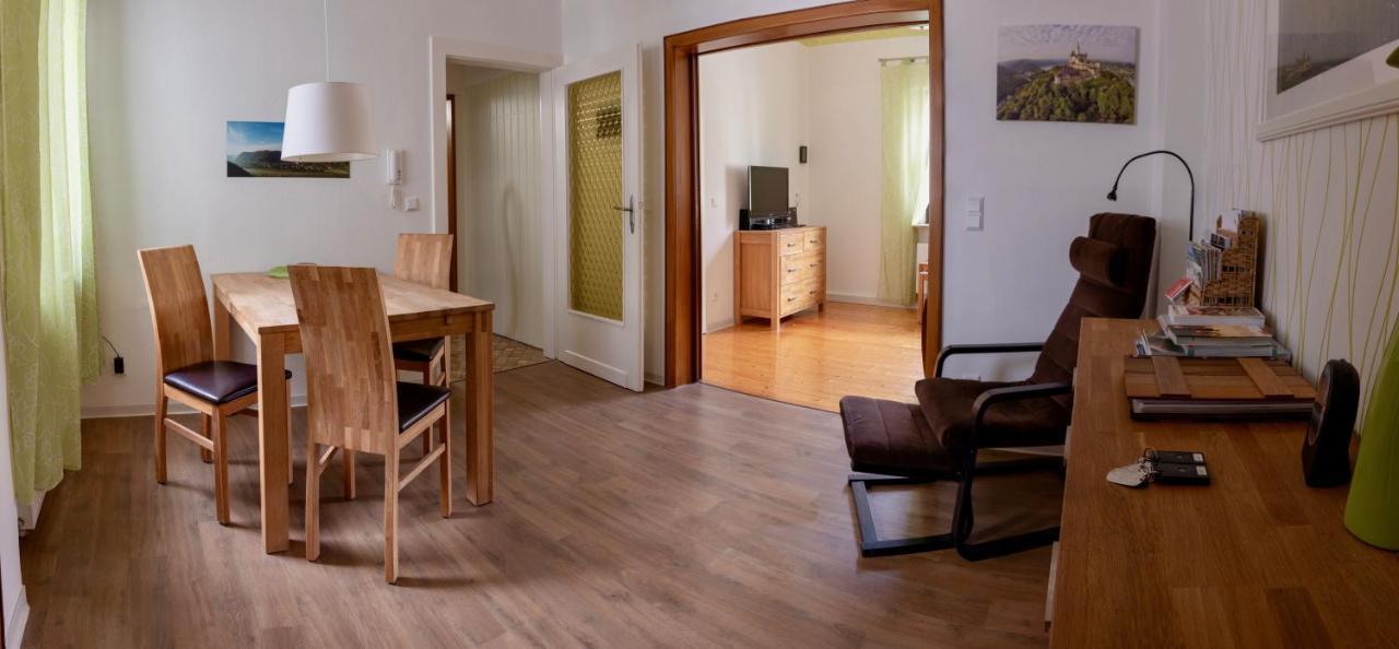 Ferienwohnungen Haus Am Wuerzlaysteig Lehmen Extérieur photo