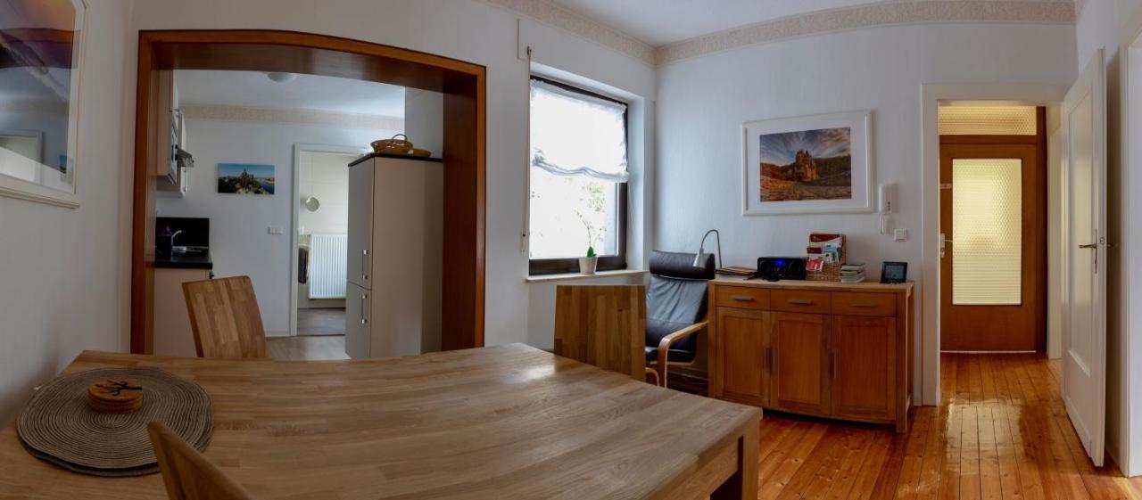 Ferienwohnungen Haus Am Wuerzlaysteig Lehmen Extérieur photo
