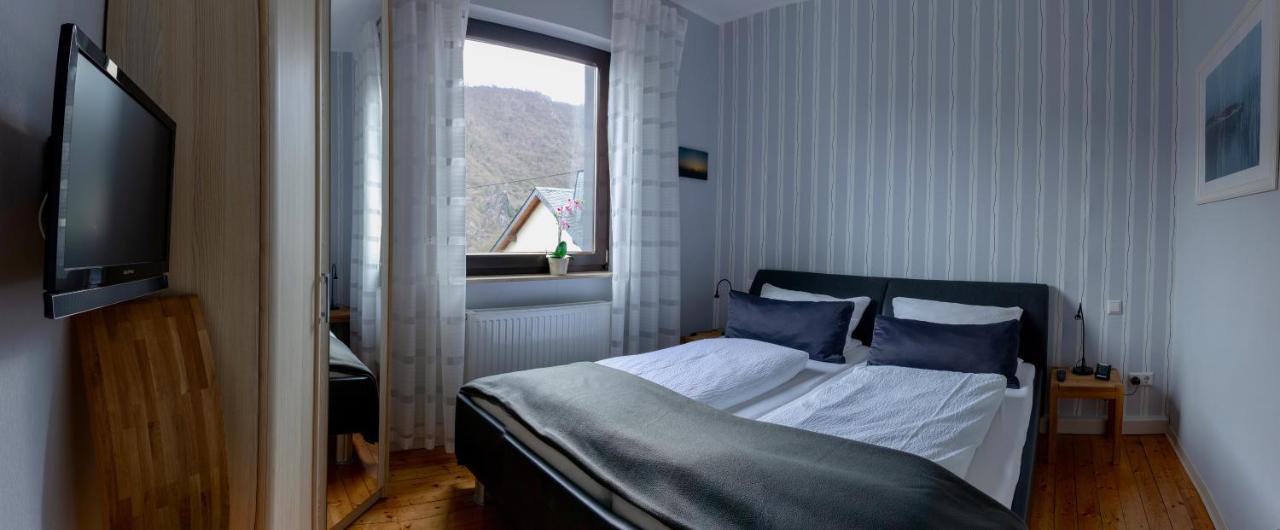 Ferienwohnungen Haus Am Wuerzlaysteig Lehmen Extérieur photo