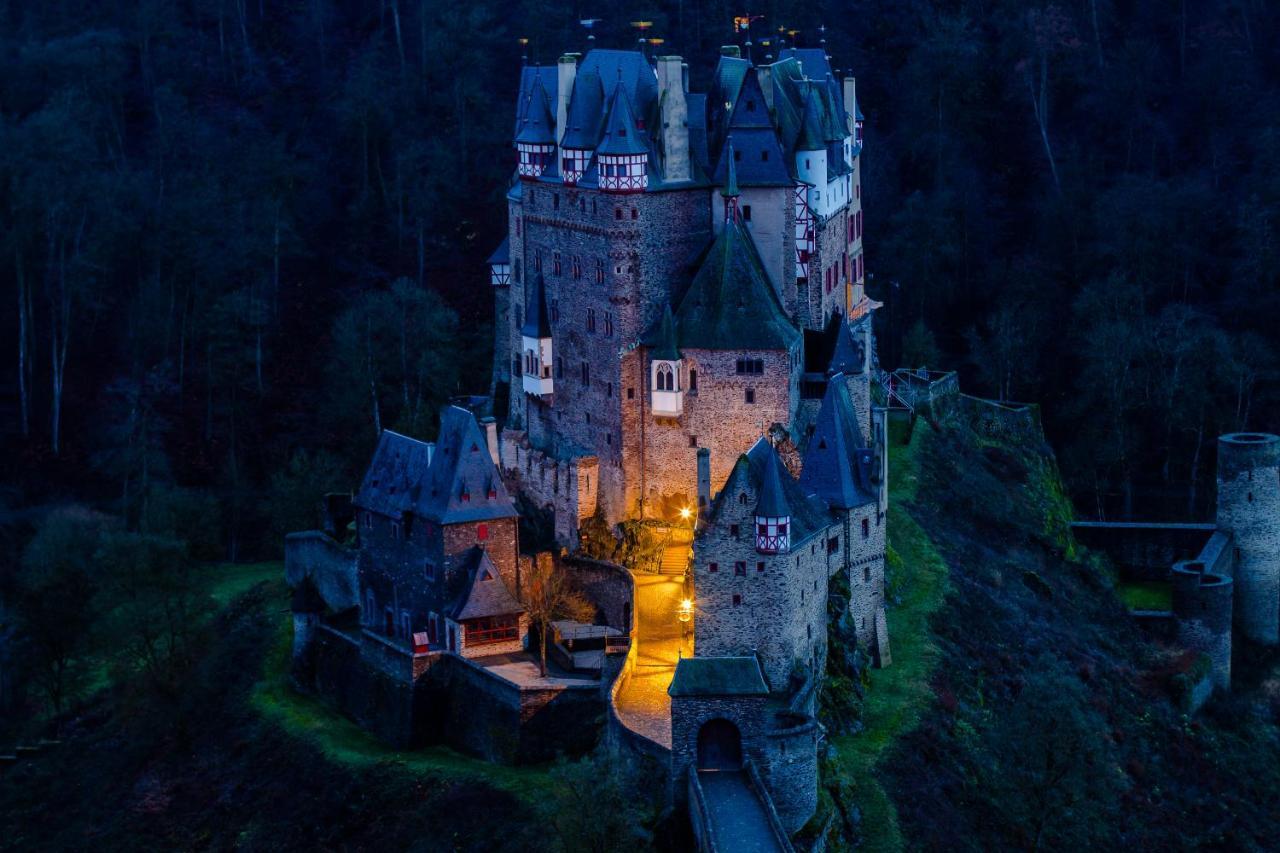 Ferienwohnungen Haus Am Wuerzlaysteig Lehmen Extérieur photo